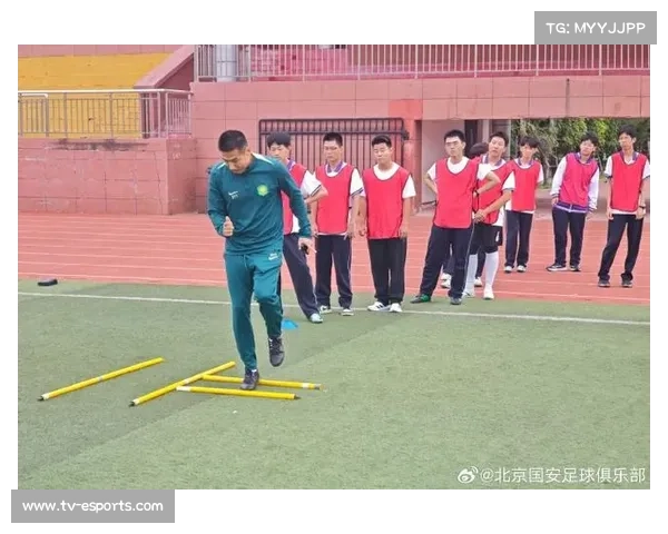 球队加强青训体系建设,培养本土年轻球员成重点 球队加强青训体系建设,培养本土年轻球员成重点